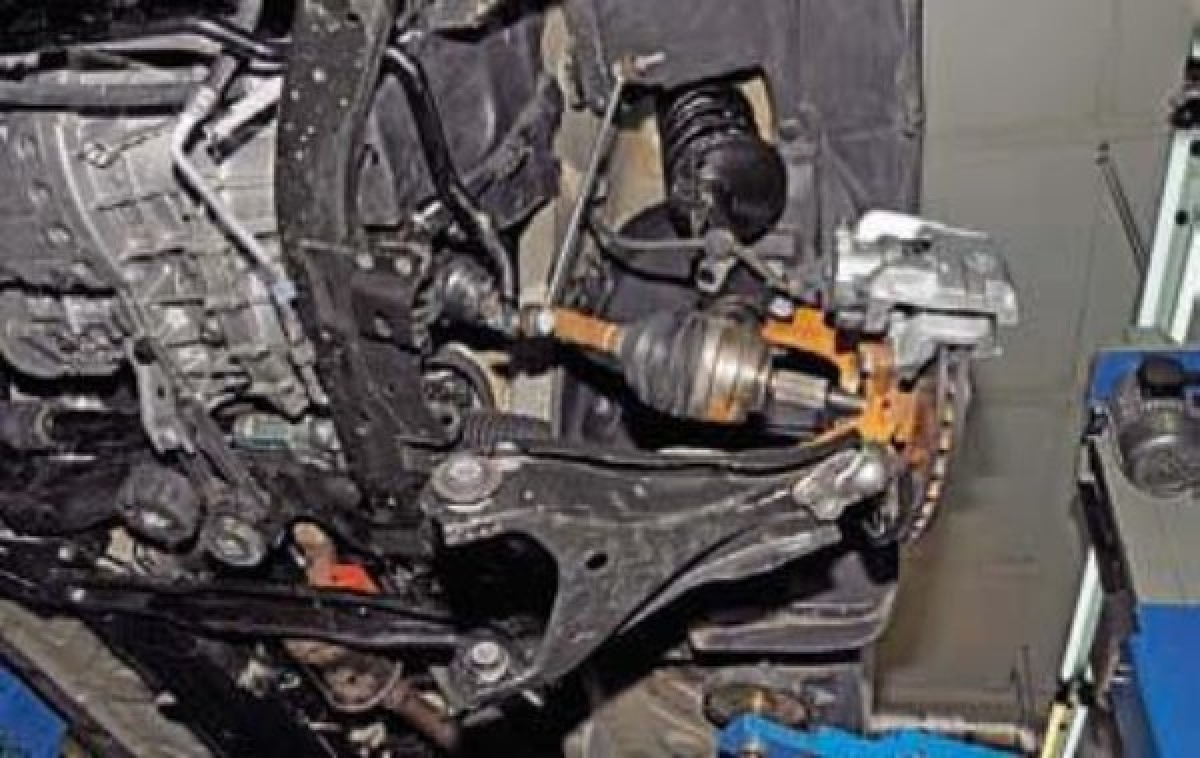 Передняя подвеска рено дастер 4х4 2. Передняя подвеска рено дастер 1. Передняя подвеска дастер 4х4. Передняя подвеска рено дастер 4х4. Задняя подвеска рено дастер 4х4.