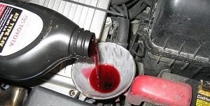 Замена масла в АКПП доливка