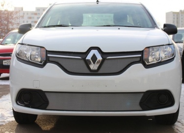 Радиаторная сетка в летнее время защищает радиатор от различных насекомых и грязи, а в зимнее время от замерзания. Но нужно правильно ее установить