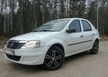 Благодаря неплохому качеству и приемлемой стоимости, этот автомобиль стал очень популярен в России. Его конструкция проста и надежна.