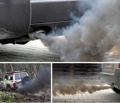 черный дым из выхлопной трубы автомобиля