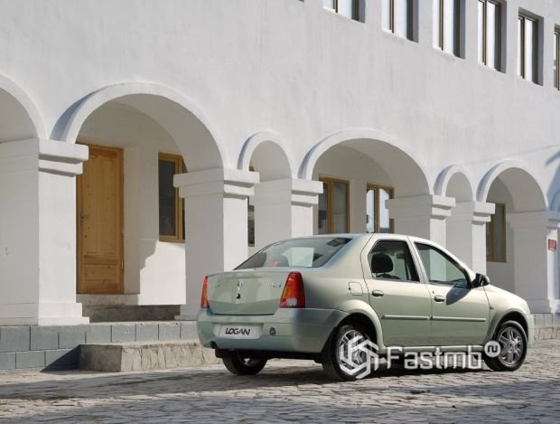 Renault Logan 2004 седан, лючок топливного бака