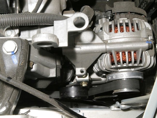 Logan, 6-канальный шкив генератора переменного тока
